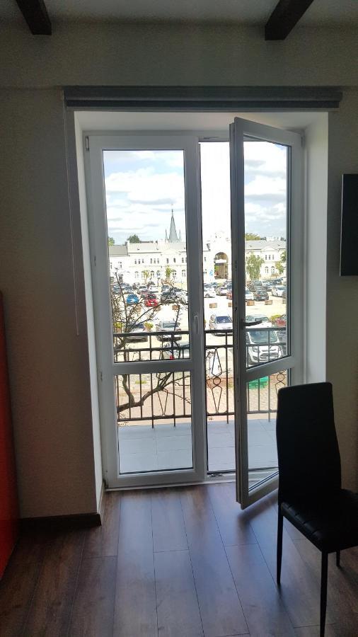 Apartamenty Centrum Plac Wolnosci Aparthotel Kielce Kültér fotó